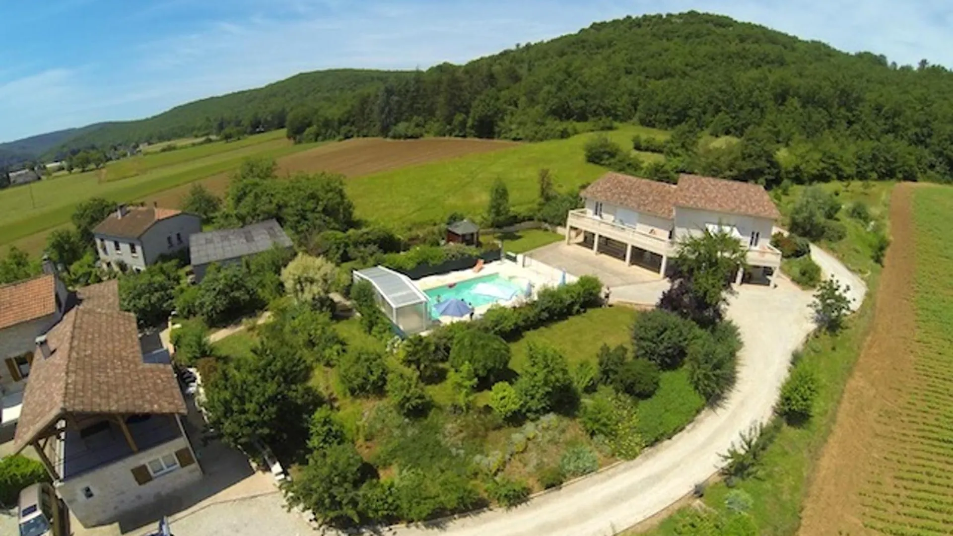 Maison Charmante A Saint-Gery Avec Piscine Partagee Saint-Gery (Lot)